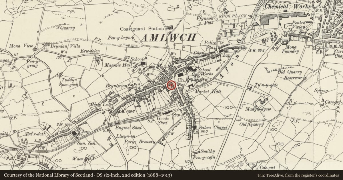 Ordnance Survey six-inch map, 2nd edition (1888–1913) covering the location of Dinorben Arms Hotel, Amlwch, Isle of Anglesey, with a pin at the register's coordinates
