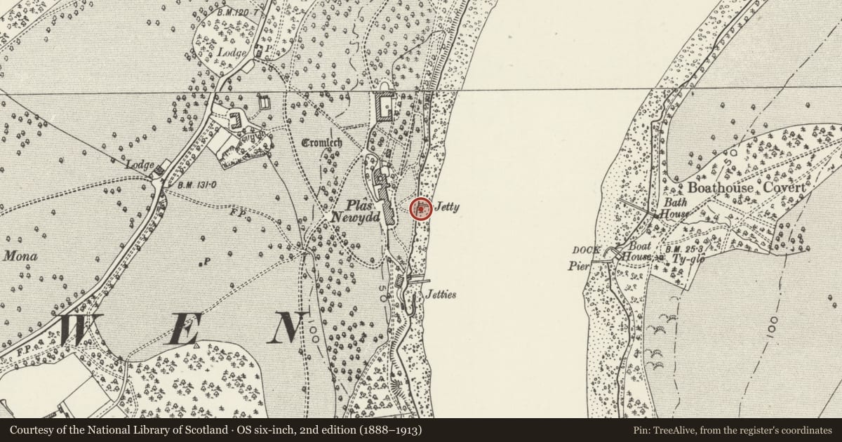 Ordnance Survey six-inch map, 2nd edition (1888–1913) covering the location of Retaining wall with small jetty in Menai Strait, Llanddaniel Fab, Isle of Anglesey, with a pin at the register's coordinates