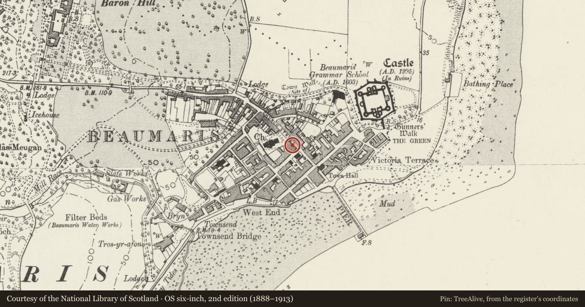 Ordnance Survey six-inch map, 2nd edition (1888–1913) covering the location of House and shop, Beaumaris, Isle of Anglesey, with a pin at the register's coordinates