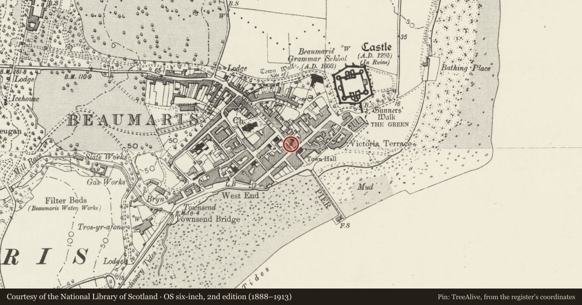 Ordnance Survey six-inch map, 2nd edition (1888–1913) covering the location of House and shop, Beaumaris, Isle of Anglesey, with a pin at the register's coordinates