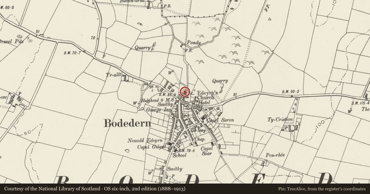 Ordnance Survey six-inch map, 2nd edition (1888–1913) covering the location of Old Police Station (Youth Association premises), Bodedern, Isle of Anglesey, with a pin at the register's coordinates