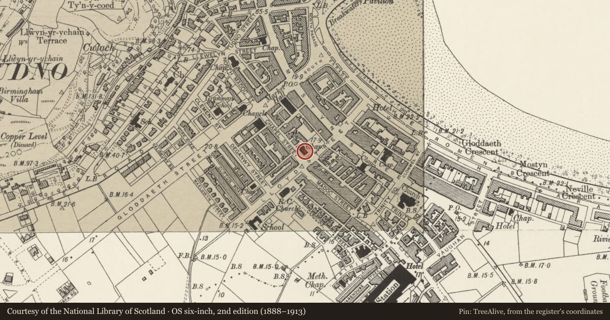 Ordnance Survey six-inch map, 2nd edition (1888–1913) covering the location of Christian Centre, including attached hall, Llandudno, Conwy, with a pin at the register's coordinates