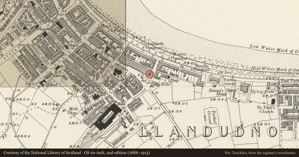 Ordnance Survey six-inch map, 2nd edition (1888–1913) covering the location of 1 Mostyn Street, Llandudno, Conwy, with a pin at the register's coordinates