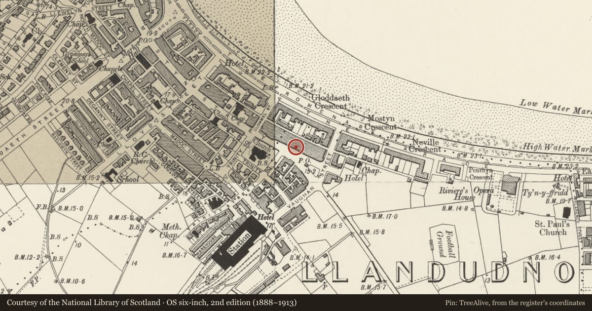 Ordnance Survey six-inch map, 2nd edition (1888–1913) covering the location of 21 Mostyn Street, Llandudno, Conwy, with a pin at the register's coordinates