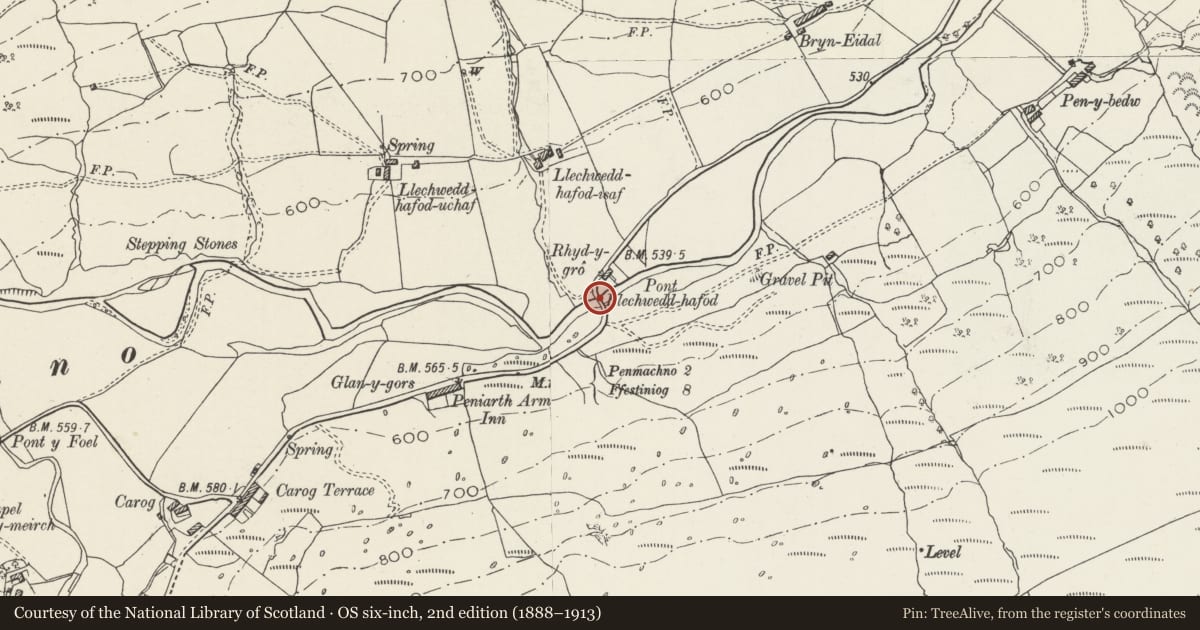 Ordnance Survey six-inch map, 2nd edition (1888–1913) covering the location of Pont Llechwedd Hafod, Bro Machno, Conwy, with a pin at the register's coordinates
