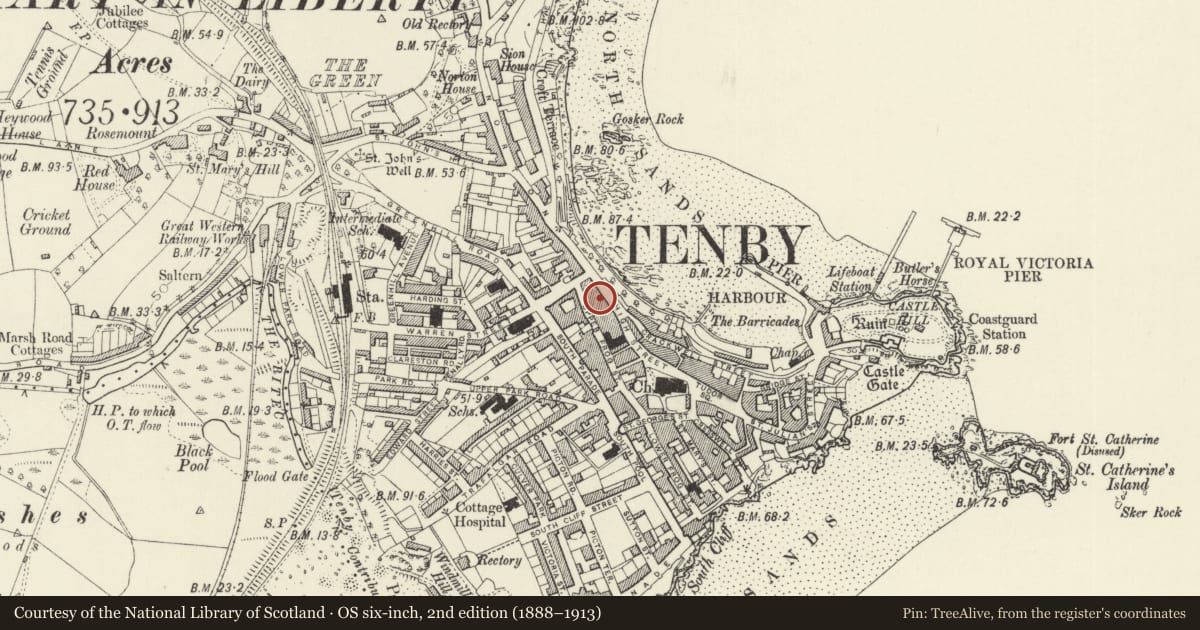Ordnance Survey six-inch map, 2nd edition (1888–1913) covering the location of 4 High Street, Tenby, Pembrokeshire, with a pin at the register's coordinates