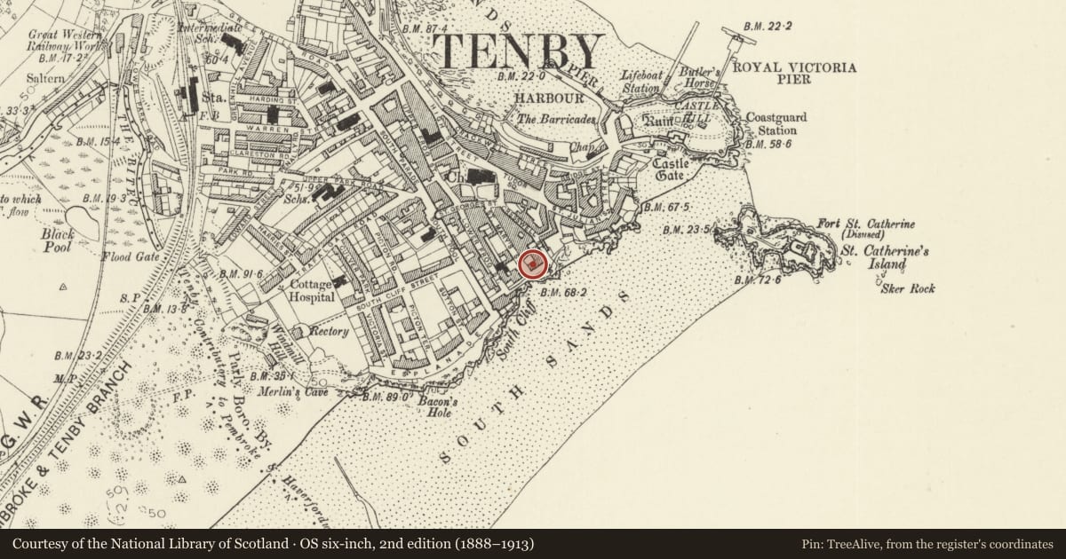 Ordnance Survey six-inch map, 2nd edition (1888–1913) covering the location of The Paragon Private Hotel, Tenby, Pembrokeshire, with a pin at the register's coordinates