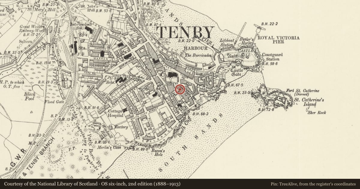 Ordnance Survey six-inch map, 2nd edition (1888–1913) covering the location of Paignton House, Tenby, Pembrokeshire, with a pin at the register's coordinates