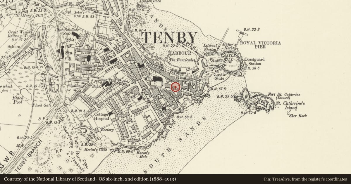 Ordnance Survey six-inch map, 2nd edition (1888–1913) covering the location of Tenby House Hotel, Pembrokeshire, with a pin at the register's coordinates