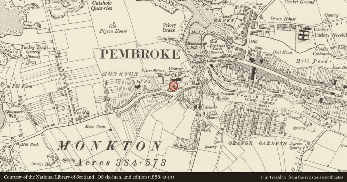 Ordnance Survey six-inch map, 2nd edition (1888–1913) covering the location of Churchyard walls and gateways to Priory Church of Saint Nicholas, Pembroke, Pembrokeshire, with a pin at the register's coordinates