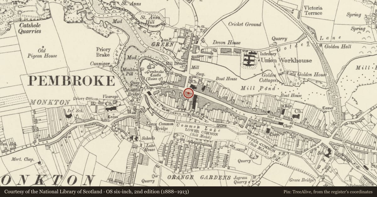 Ordnance Survey six-inch map, 2nd edition (1888–1913) covering the location of 9 Main Street, Pembroke, Pembrokeshire, with a pin at the register's coordinates