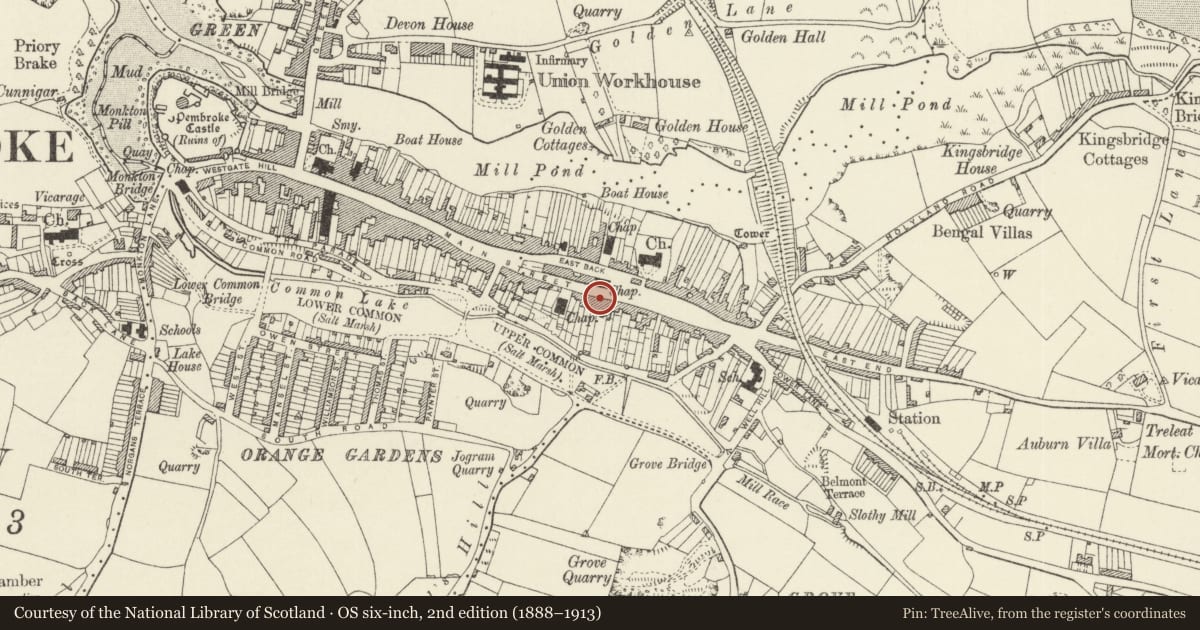 Ordnance Survey six-inch map, 2nd edition (1888–1913) covering the location of 101 Main Street, Pembroke, Pembrokeshire, with a pin at the register's coordinates