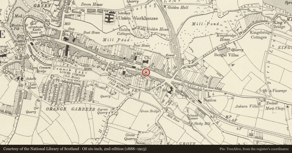 Ordnance Survey six-inch map, 2nd edition (1888–1913) covering the location of Front garden wall & gates to No. 113 Main Street, Pembroke, Pembrokeshire, with a pin at the register's coordinates