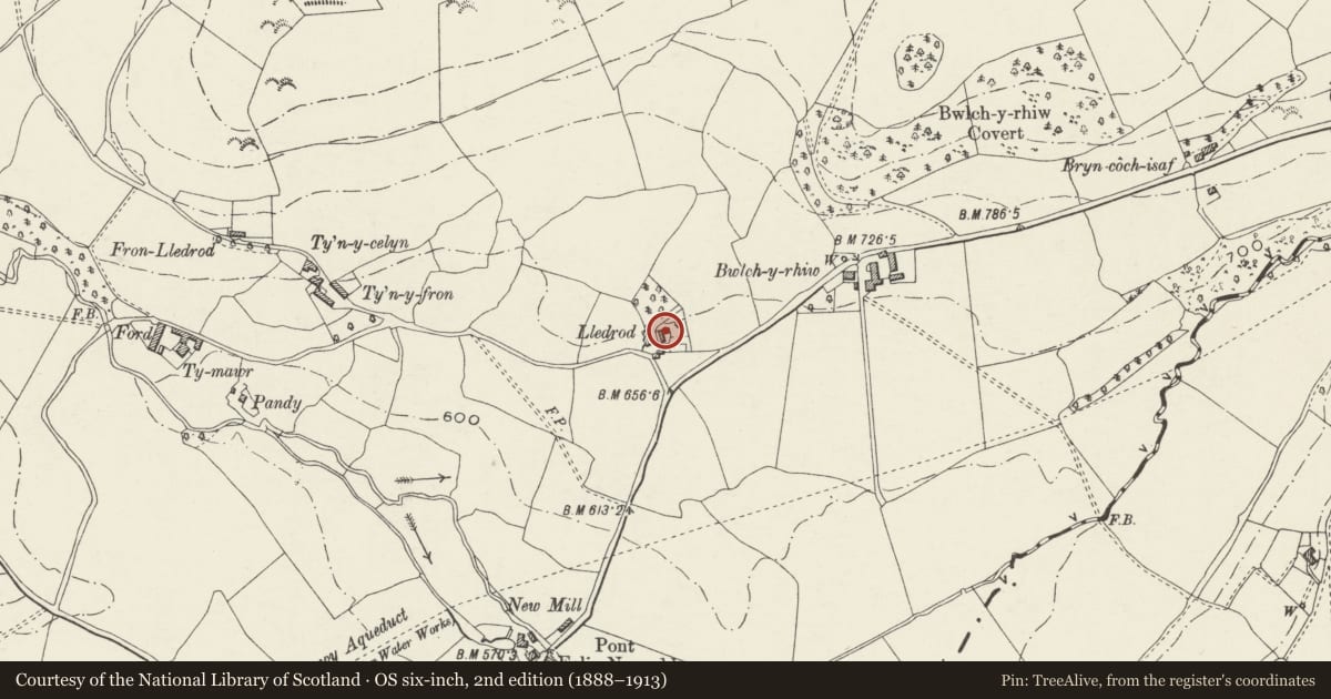 Ordnance Survey six-inch map, 2nd edition (1888–1913) covering the location of Lledrod Farmhouse, Llansilin, Powys, with a pin at the register's coordinates