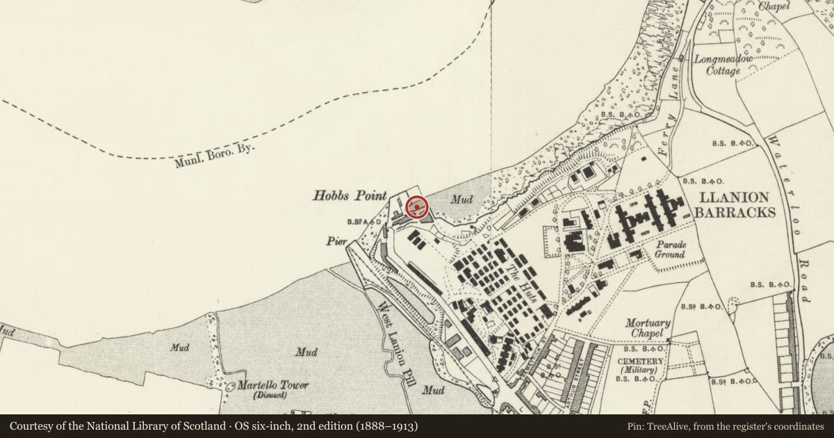 Ordnance Survey six-inch map, 2nd edition (1888–1913) covering the location of Slipway & Quay Wall at Hobb's Point, Pembroke Dock, Pembrokeshire, with a pin at the register's coordinates