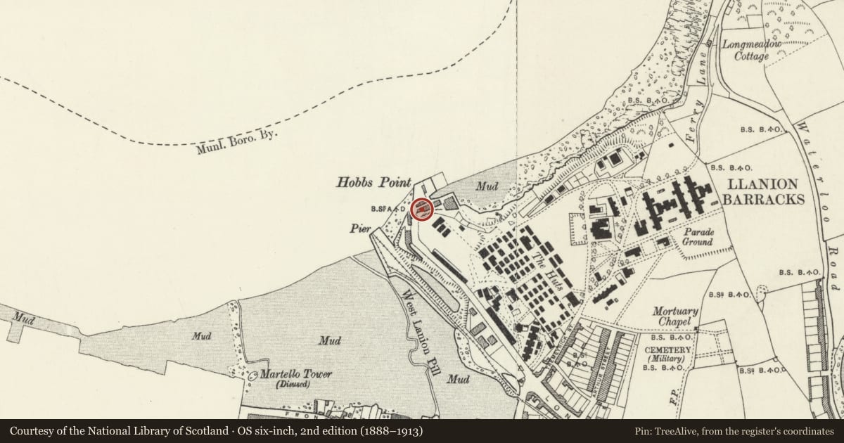 Ordnance Survey six-inch map, 2nd edition (1888–1913) covering the location of Pembroke Haven Yacht Club at Hobbs Point, Pembroke Dock, Pembrokeshire, with a pin at the register's coordinates