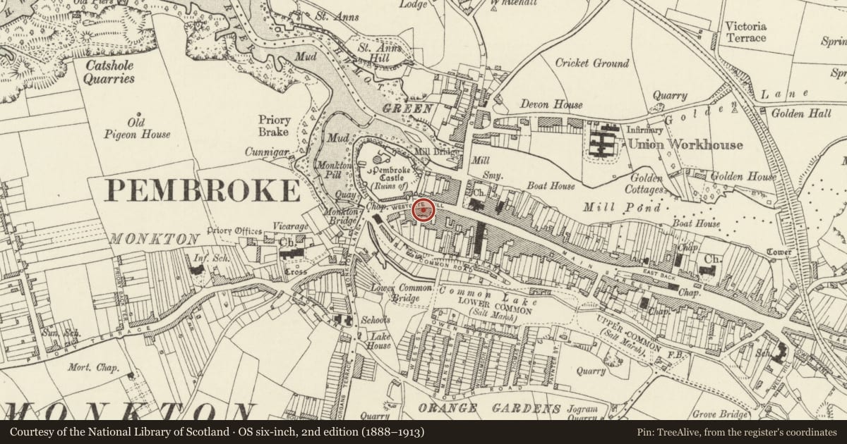 Ordnance Survey six-inch map, 2nd edition (1888–1913) covering the location of 3 Westgate Hill, Pembroke, Pembrokeshire, with a pin at the register's coordinates