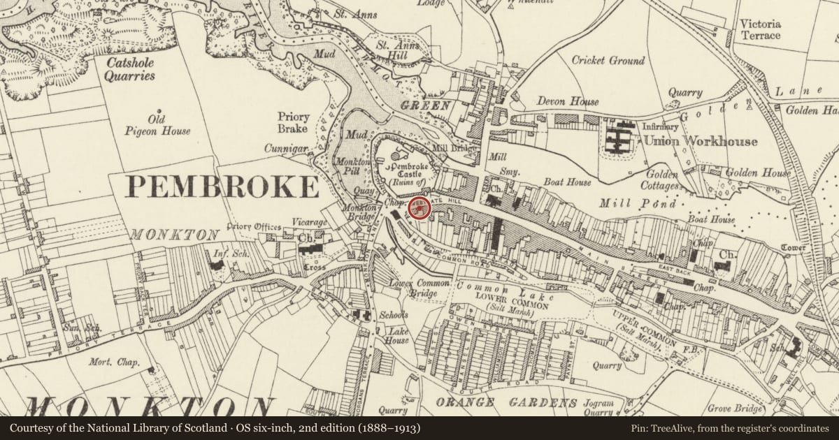 Ordnance Survey six-inch map, 2nd edition (1888–1913) covering the location of 8 Westgate Hill, Pembroke, Pembrokeshire, with a pin at the register's coordinates