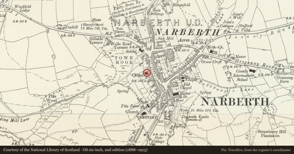 Ordnance Survey six-inch map, 2nd edition (1888–1913) covering the location of Bethesda Baptist Chapel, Narberth, Pembrokeshire, with a pin at the register's coordinates