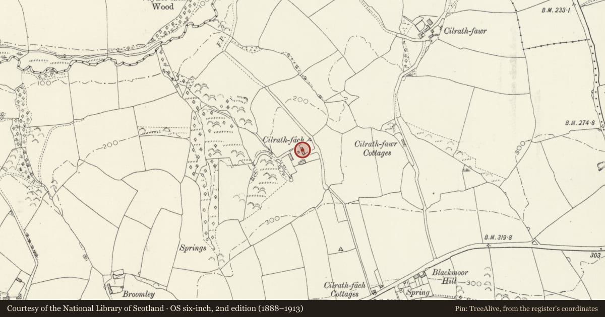Ordnance Survey six-inch map, 2nd edition (1888–1913) covering the location of Stable at Cilrath Fach, Narberth, Pembrokeshire, with a pin at the register's coordinates