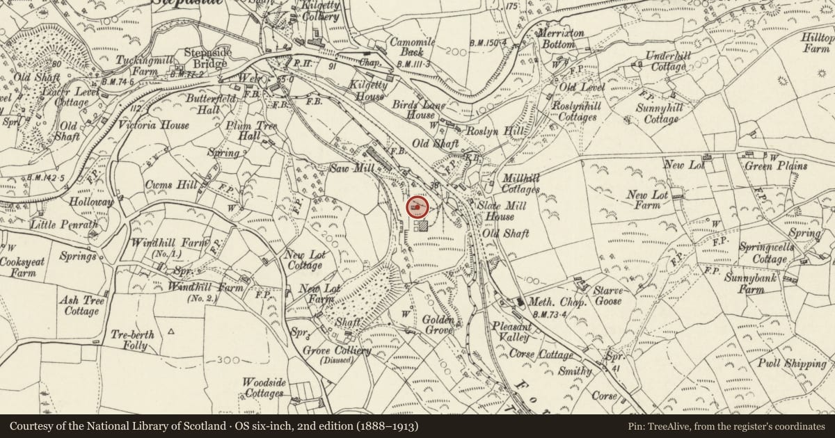 Ordnance Survey six-inch map, 2nd edition (1888–1913) covering the location of Double Engine House, Kilgetty/Begelly, Pembrokeshire, with a pin at the register's coordinates