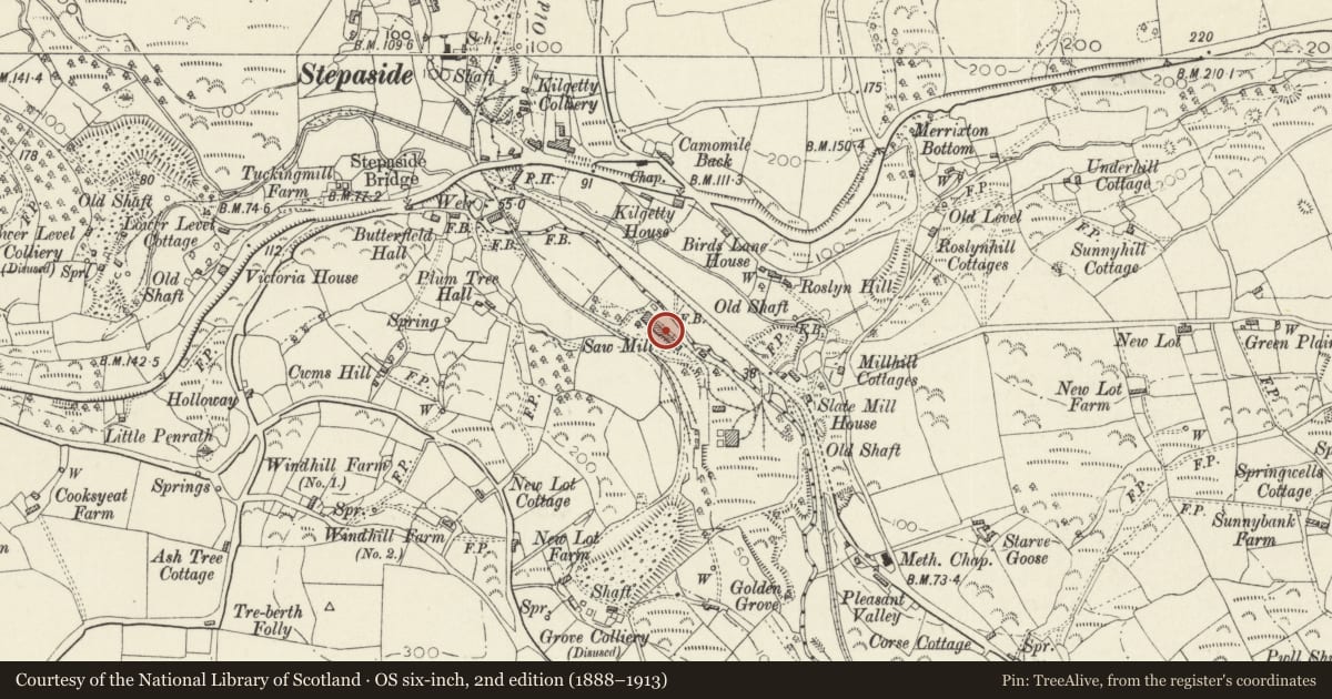 Ordnance Survey six-inch map, 2nd edition (1888–1913) covering the location of Workshops, Kilgetty/Begelly, Pembrokeshire, with a pin at the register's coordinates