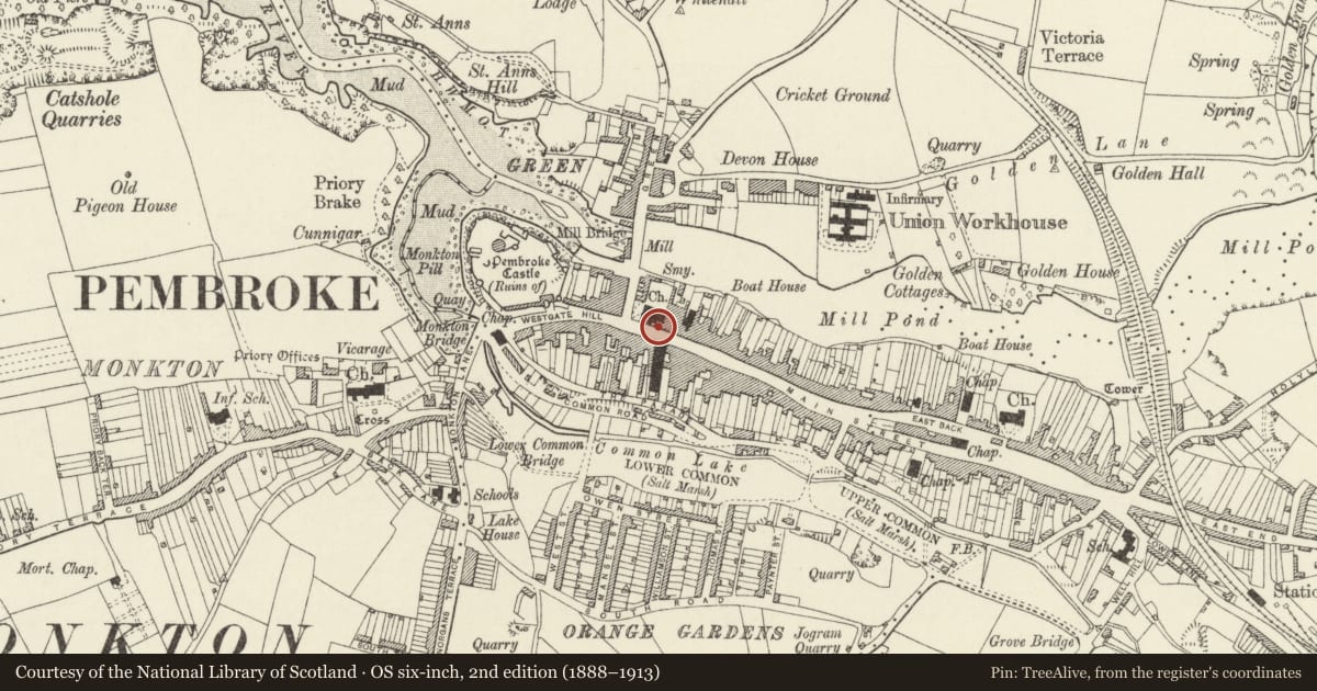Ordnance Survey six-inch map, 2nd edition (1888–1913) covering the location of Clock House, Pembroke, Pembrokeshire, with a pin at the register's coordinates
