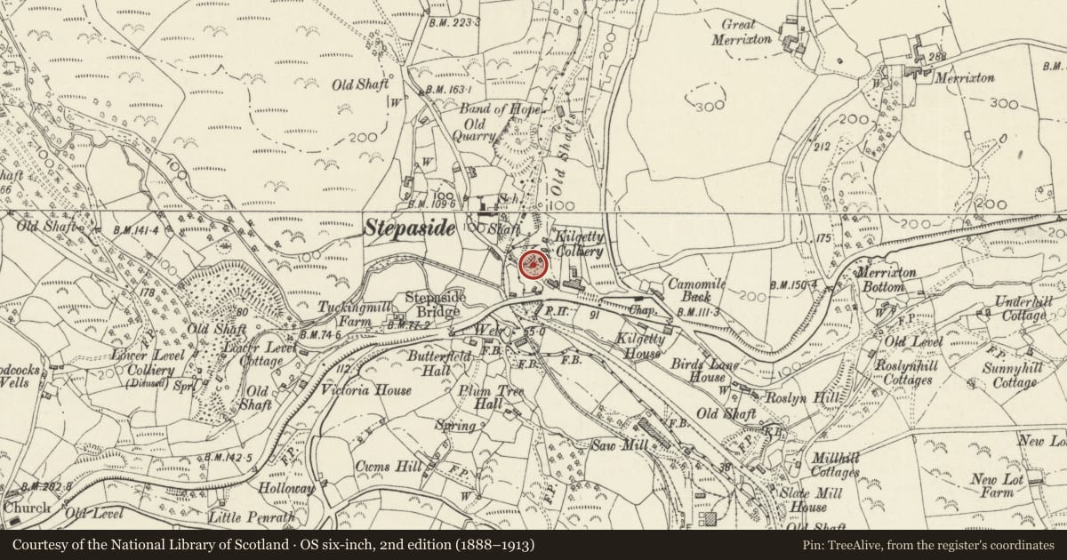 Ordnance Survey six-inch map, 2nd edition (1888–1913) covering the location of Kilgetty Colliery Weighbridge Office, Amroth, Pembrokeshire, with a pin at the register's coordinates