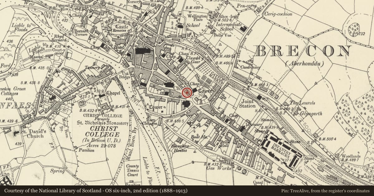 Ordnance Survey six-inch map, 2nd edition (1888–1913) covering the location of Silurian House, Brecon, Powys, with a pin at the register's coordinates
