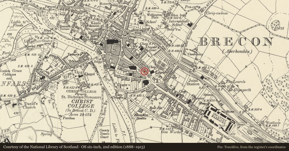 Ordnance Survey six-inch map, 2nd edition (1888–1913) covering the location of 5 The Bulwark, Brecon, Powys, with a pin at the register's coordinates