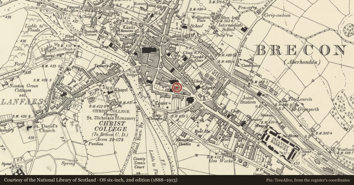 Ordnance Survey six-inch map, 2nd edition (1888–1913) covering the location of Barclay's Bank, Brecon, Powys, with a pin at the register's coordinates