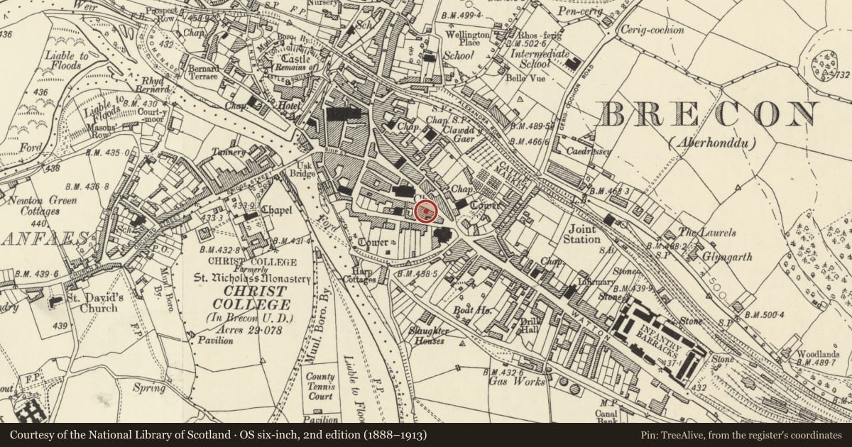 Ordnance Survey six-inch map, 2nd edition (1888–1913) covering the location of Office including rear wing, Brecon, Powys, with a pin at the register's coordinates
