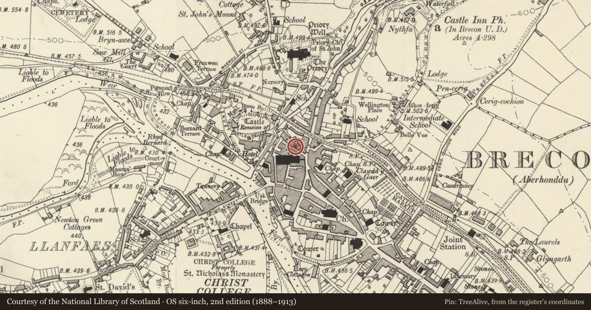 Ordnance Survey six-inch map, 2nd edition (1888–1913) covering the location of 7 Castle Street, Brecon, Powys, with a pin at the register's coordinates
