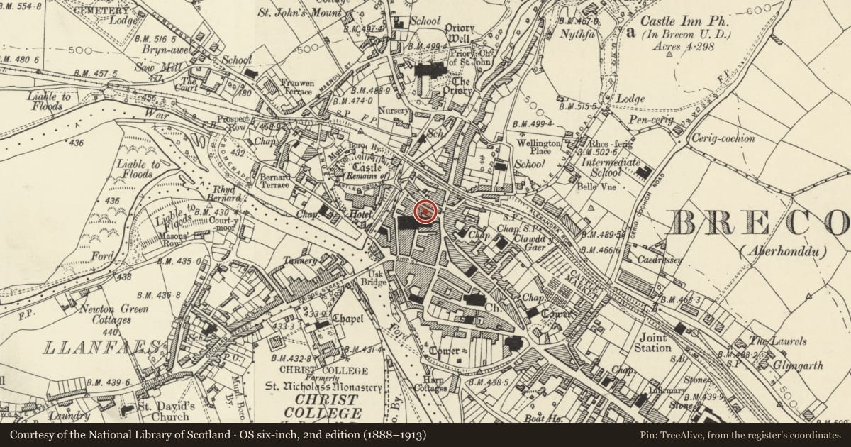 Ordnance Survey six-inch map, 2nd edition (1888–1913) covering the location of 22 Castle Street, Brecon, Powys, with a pin at the register's coordinates