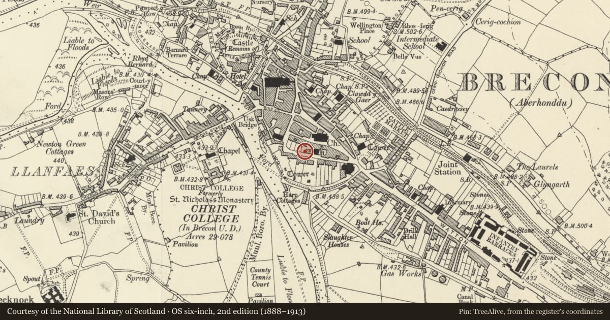 Ordnance Survey six-inch map, 2nd edition (1888–1913) covering the location of Gateway in Wall opposite Havard House, Brecon, Powys, with a pin at the register's coordinates