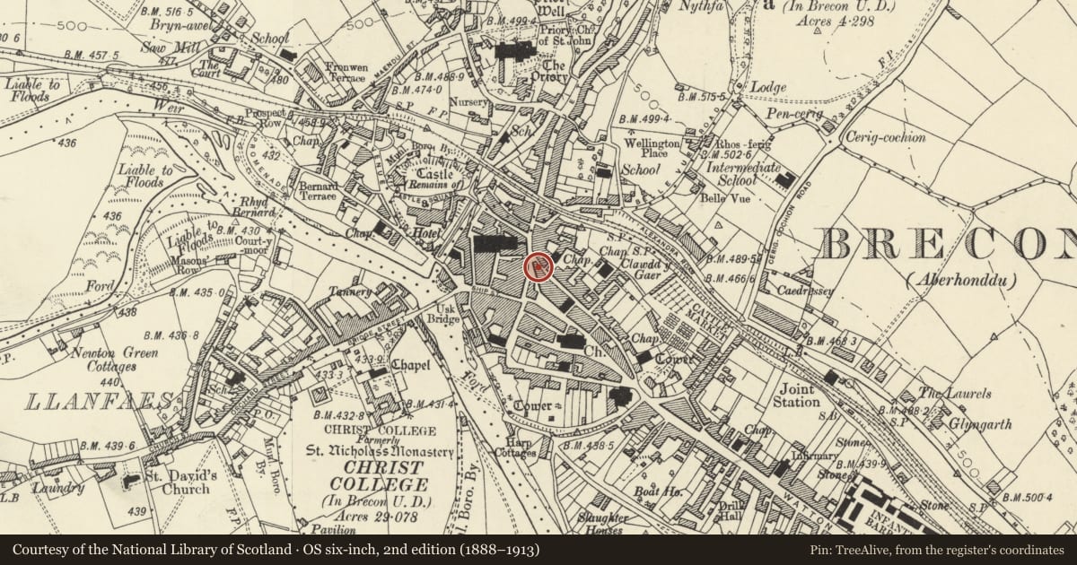 Ordnance Survey six-inch map, 2nd edition (1888–1913) covering the location of 19 High Street Inferior, Brecon, Powys, with a pin at the register's coordinates