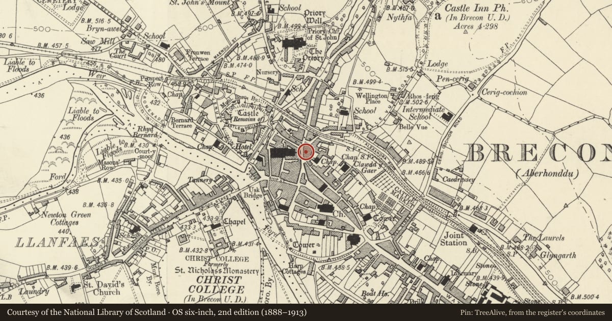 Ordnance Survey six-inch map, 2nd edition (1888–1913) covering the location of 25 High Street Superior, Brecon, Powys, with a pin at the register's coordinates