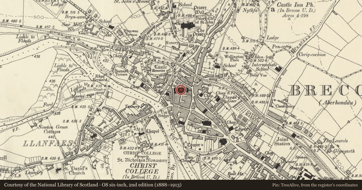Ordnance Survey six-inch map, 2nd edition (1888–1913) covering the location of Brecon Market, Powys, with a pin at the register's coordinates