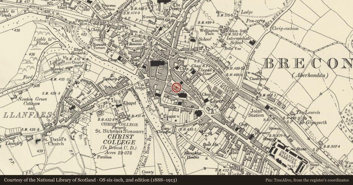 Ordnance Survey six-inch map, 2nd edition (1888–1913) covering the location of Ye Olde Cognac PH, Brecon, Powys, with a pin at the register's coordinates