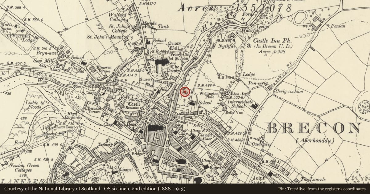 Ordnance Survey six-inch map, 2nd edition (1888–1913) covering the location of 2 King Street, Brecon, Powys, with a pin at the register's coordinates