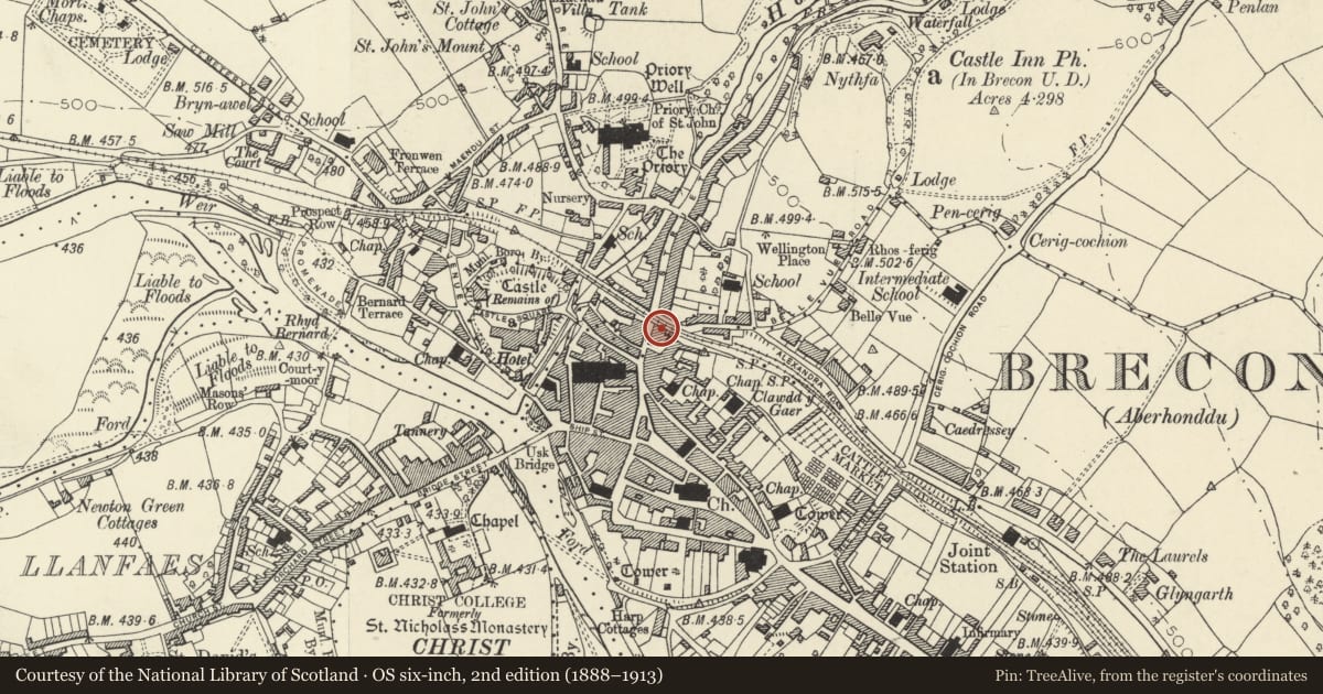 Ordnance Survey six-inch map, 2nd edition (1888–1913) covering the location of 6 The Struet, Brecon, Powys, with a pin at the register's coordinates