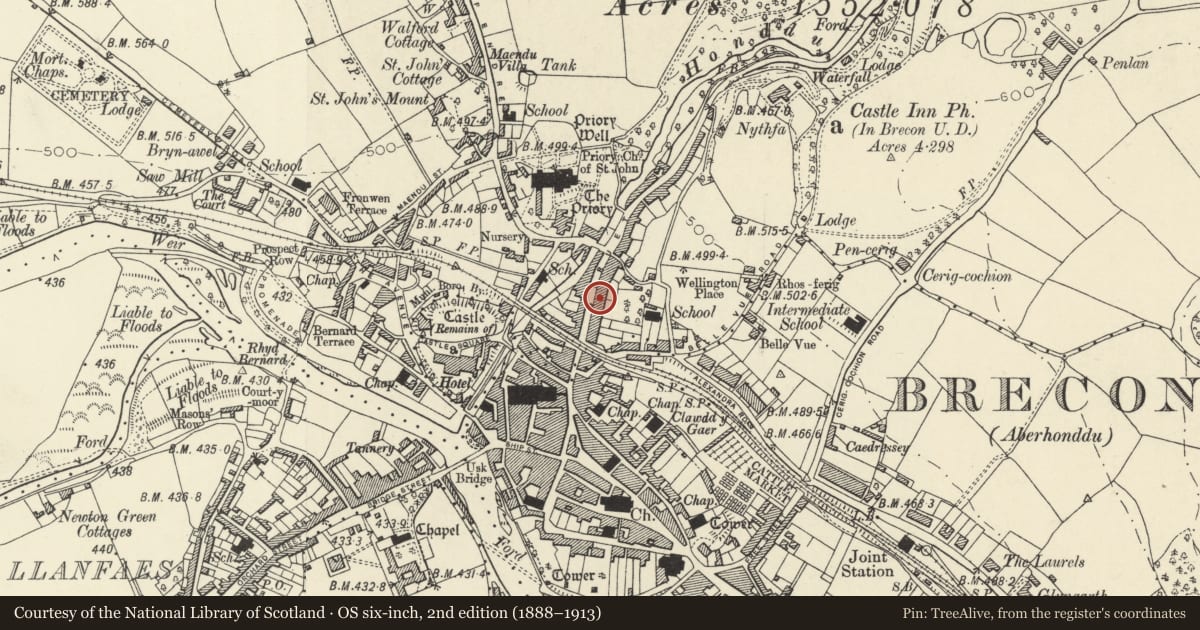 Ordnance Survey six-inch map, 2nd edition (1888–1913) covering the location of 12 The Struet, Brecon, Powys, with a pin at the register's coordinates