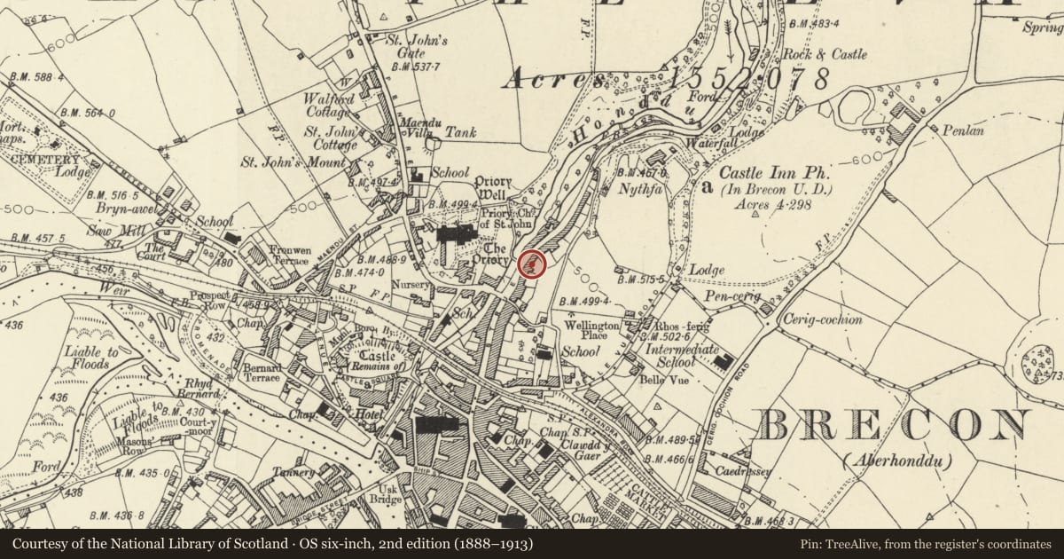 Ordnance Survey six-inch map, 2nd edition (1888–1913) covering the location of 37 The Struet, Brecon, Powys, with a pin at the register's coordinates