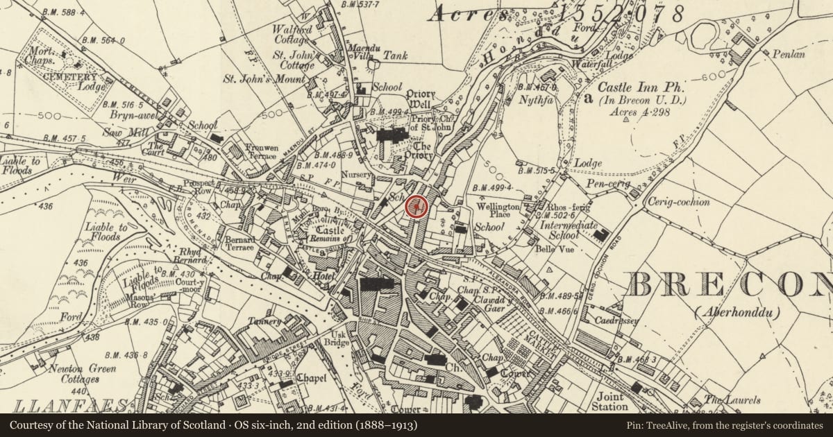 Ordnance Survey six-inch map, 2nd edition (1888–1913) covering the location of 93 The Struet, Brecon, Powys, with a pin at the register's coordinates