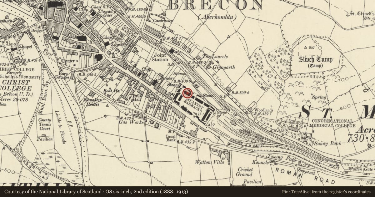 Ordnance Survey six-inch map, 2nd edition (1888–1913) covering the location of Blocks 21 and 23 (HQ Block and Rear Block), Brecon, Powys, with a pin at the register's coordinates