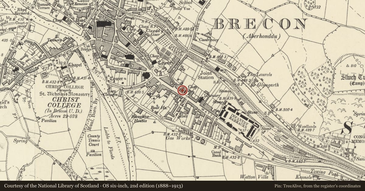 Ordnance Survey six-inch map, 2nd edition (1888–1913) covering the location of House, including Garden Wall & Railings, Brecon, Powys, with a pin at the register's coordinates