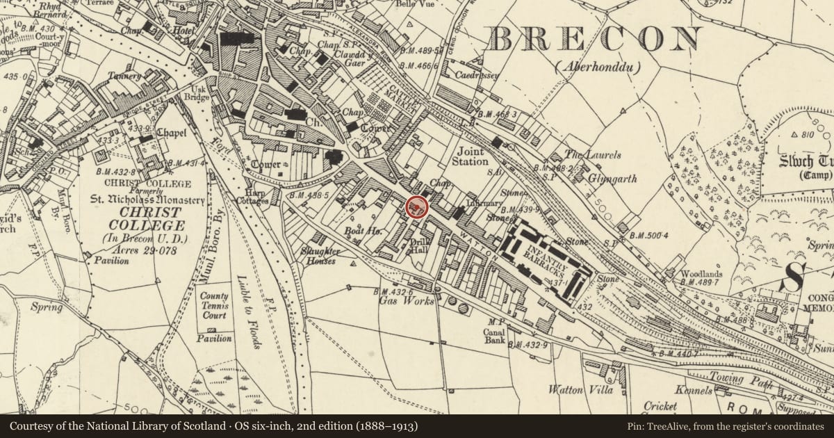 Ordnance Survey six-inch map, 2nd edition (1888–1913) covering the location of 49 The Watton, Brecon, Powys, with a pin at the register's coordinates