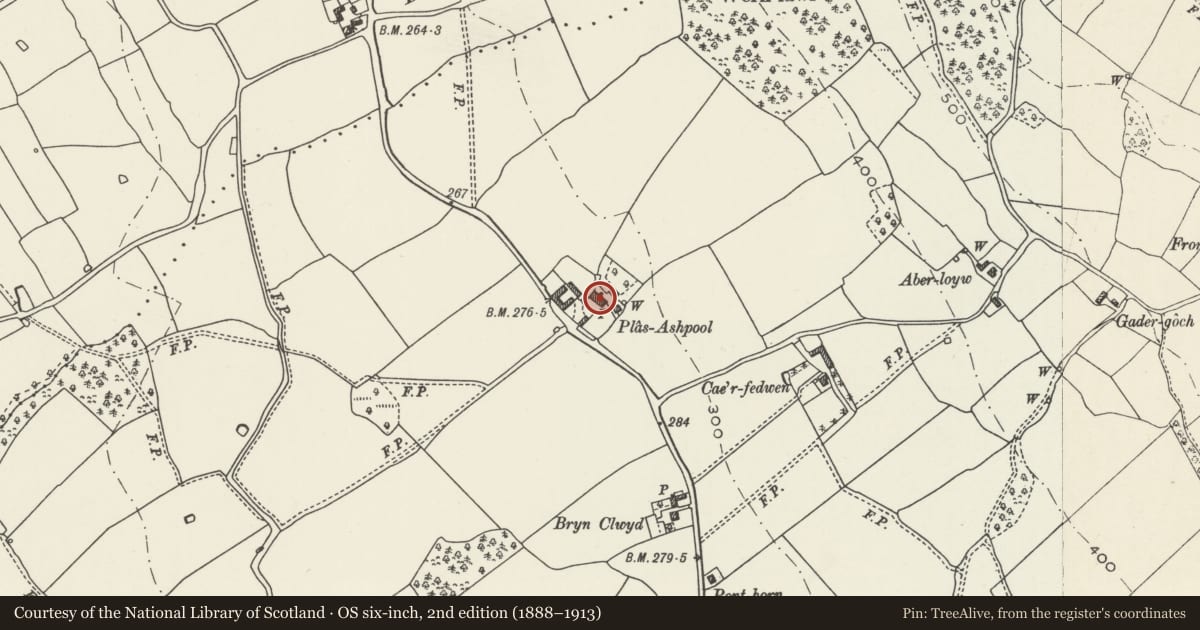 Ordnance Survey six-inch map, 2nd edition (1888–1913) covering the location of Plas Ashpool, Llandyrnog, Denbighshire, with a pin at the register's coordinates