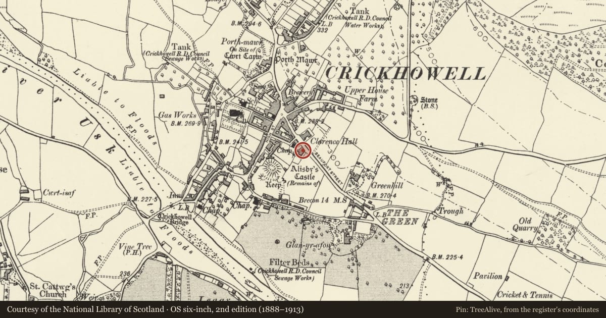 Ordnance Survey six-inch map, 2nd edition (1888–1913) covering the location of National Westminster Bank, Crickhowell, Powys, with a pin at the register's coordinates