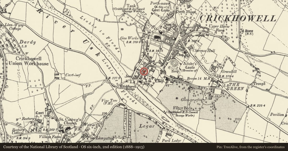 Ordnance Survey six-inch map, 2nd edition (1888–1913) covering the location of 11 Bridge Street, Crickhowell, Powys, with a pin at the register's coordinates
